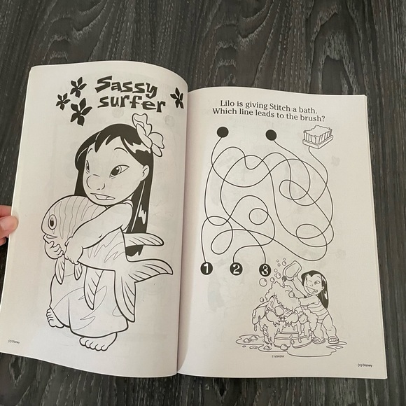 New disney bendon lilo and stitch colouring and activity book - Picture 3 of 5